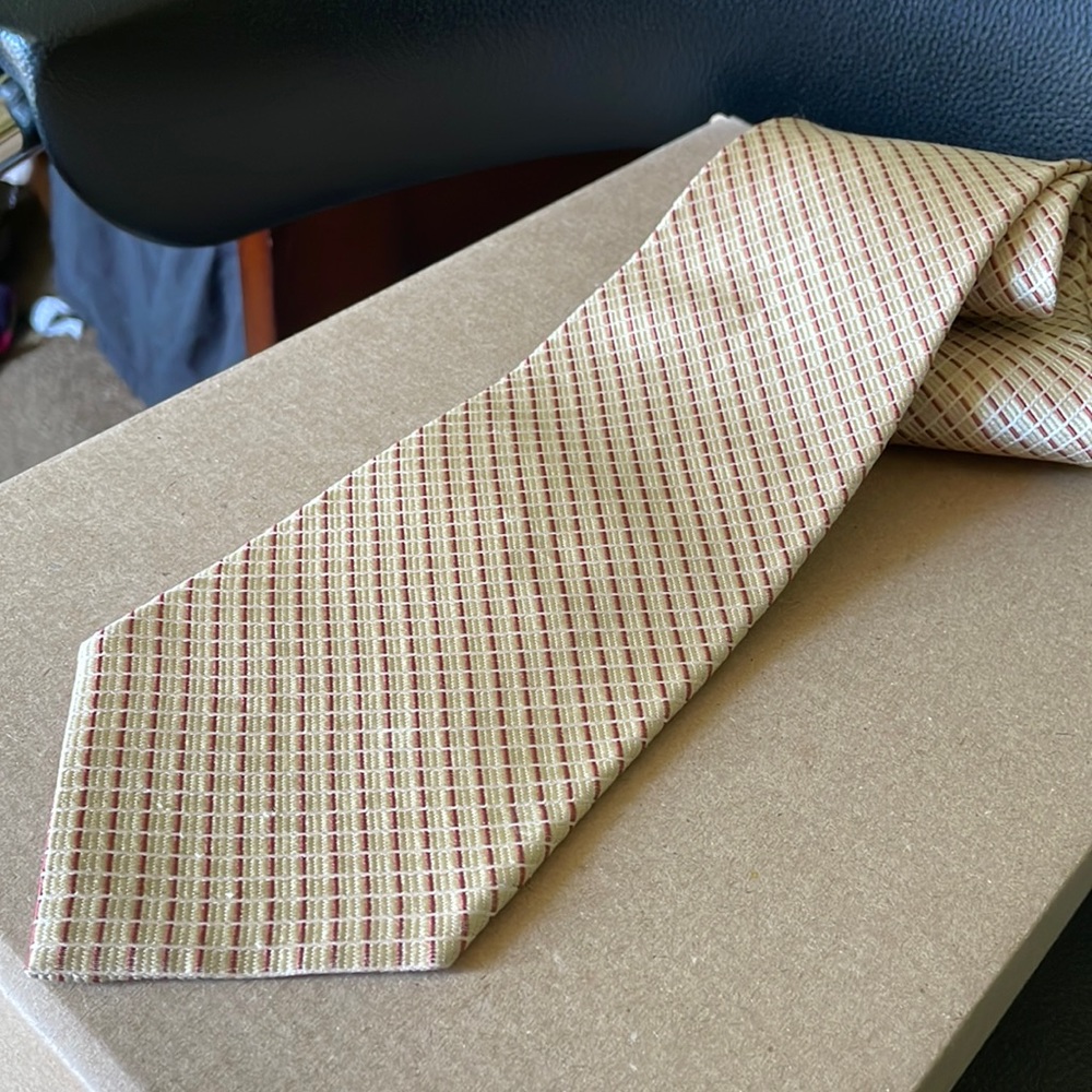 Guess Men’s Tie